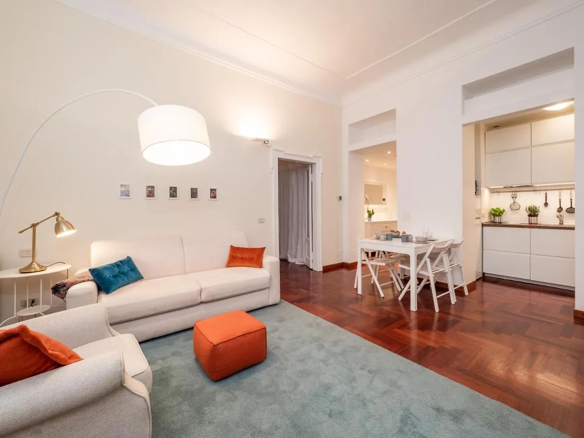 Liberty Architectural Jewel Apartment Milan 0*,